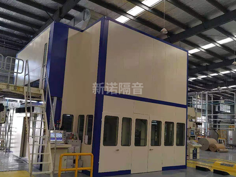 瓦楞機隔音房